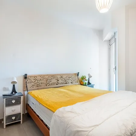 Le Lido T2 Piscine, Bord De