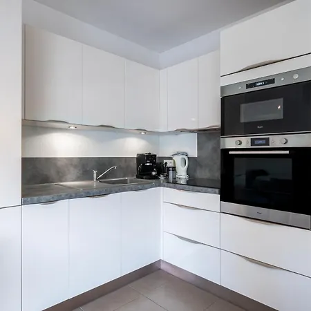 Apartamento Le Lido T2 Piscine, Bord De Cagnes-sur-Mer